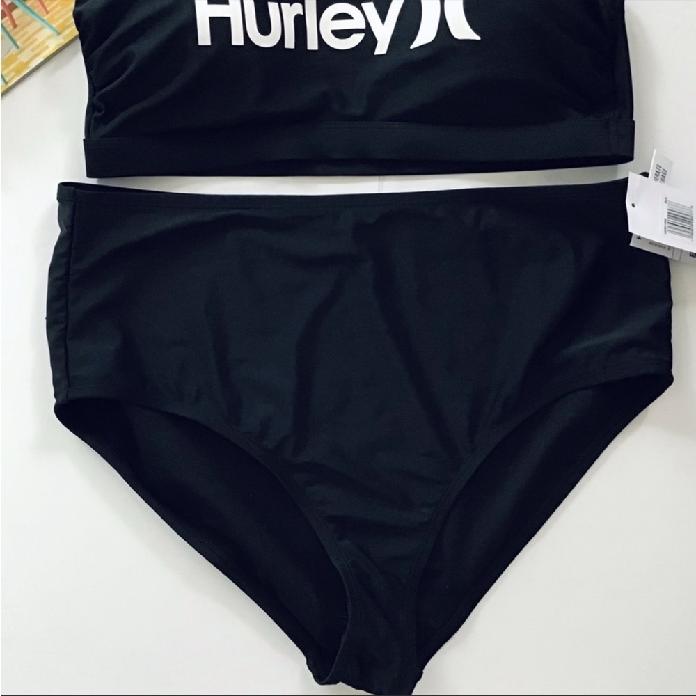 Hurley NWT Black and white two piece plus size swimsuit bathing suit Size 1X - Picture 8 of 14